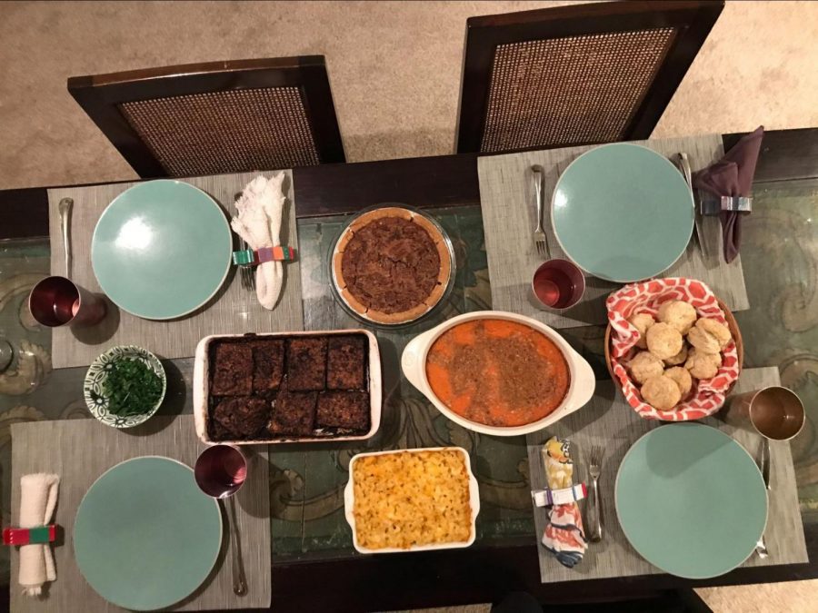 My familys Thanksgiving spread from last year. This includes the Jamaican jerk tempeh, vegan mashed potatoes, and pumpkin pie listed in this article.