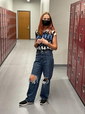 MHS Girls Fashion Trends Fall 2021 – The Cardinal Chronicle