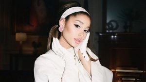 REPUBLIC RECORDS 2021 | Ariana Grande in early 2021, in her “Positions” era. She is steadily reaching her next drastic shift in skin tone and dress.