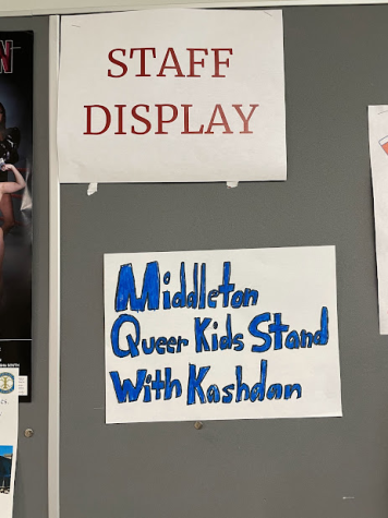 On Thursday, April 14, students walked out of lunch and advisory to show support for Kashdan. Protest organizers displayed handmade posters around the school and encouraged the student body to wear blue for the walkout.