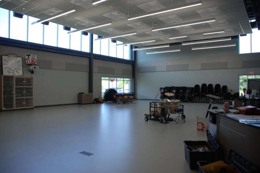 One of two new band rooms. Besides providing much-needed additional space, the new band rooms have tile floors, which are much easier to keep clean than the carpet floors of the old band room. Storage has also been updated: there are 210 instrument lockers in the music hallway alone. When asked about the new band environment, Alice Yang, a junior, said, “There are so many different rooms for so many different types of music. I love it.” 