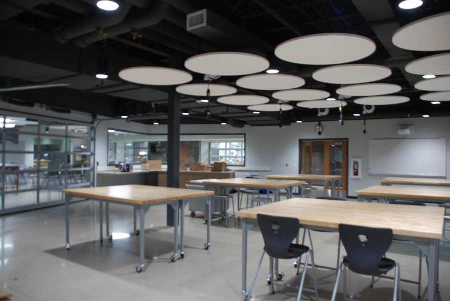 The Maker Space is spacious and multi-purpose. Cabinets with whiteboard doors line the room, electrical outlets come down from the ceiling, and lots of light pours in through the windows. “Maker-space club is an open-ended experience,” said Maker-Space Club President Akshay Manna. The club hopes to use the space to work on many hands-on activities this year, including sewing and 3-D printing. Part of the club’s purpose is to get freshmen acquainted with the new Maker Space during advisory. They have already had a few teachers bring their freshmen advisories in to learn about the Maker Space and get creative.