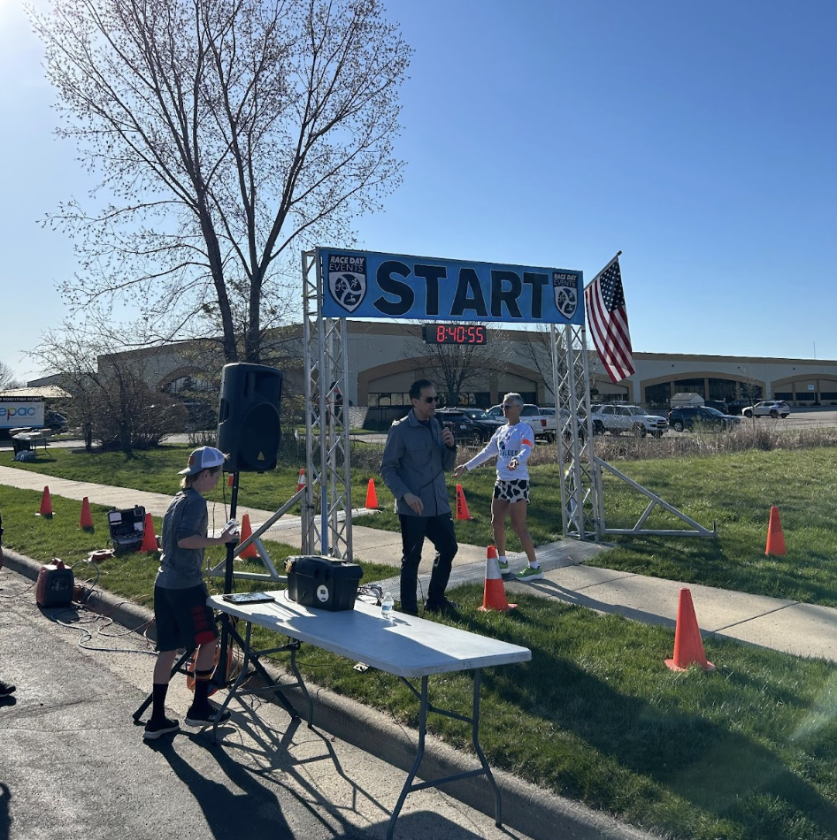 Hundreds of runners and walkers took to the 2024 Beat the Blues Cruise on April 13, following the 5K course through downtown Middleton.