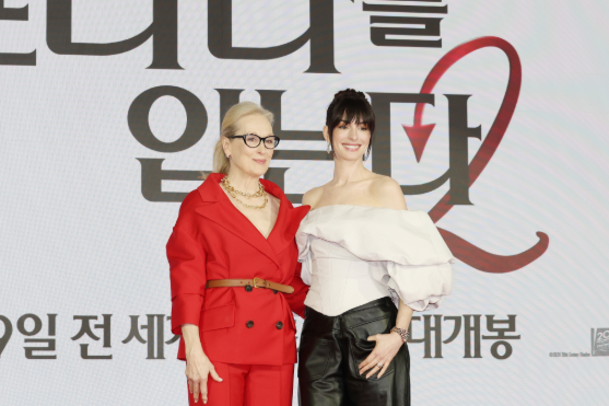 Anne Hathaway and Meryl Streep at a press conference for The Devil Wears Prada 2.